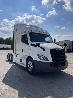 Freightliner Cascadia 116 Sleeper Semi Truck - Mid Roof Sleeper, Detroit 450HP, 12 Speed Dt12 Amt