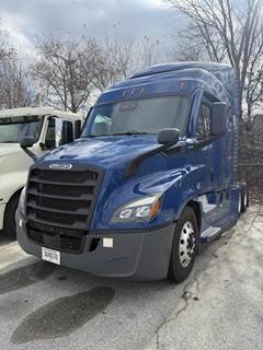 Freightliner Cascadia 116 Sleeper Semi Truck - 60" Mid Roof Sleeper, Detroit 450HP, 12 Speed Dt12 Amt