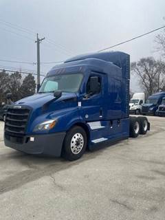 Freightliner Cascadia 116 Sleeper Semi Truck - 60" Mid Roof Sleeper, Detroit 450HP, 12 Speed Dt12 Amt