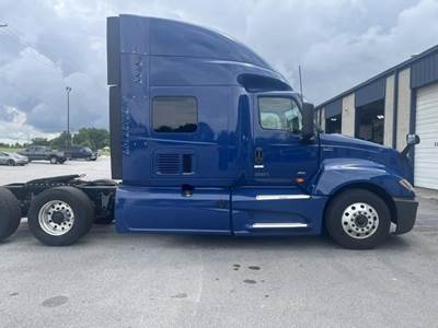 International LT Sleeper Semi Truck - 56" Mid Roof Sleeper, A26 410HP, 12 Speed Endurant Amt