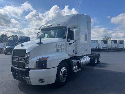 Mack Anthem 64T Sleeper Semi Truck - Raised Roof Sleeper, MP8 445HP, 12 Speed M Drive Amt
