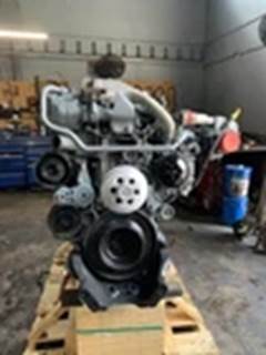 2013 Detroit DD13 Engine