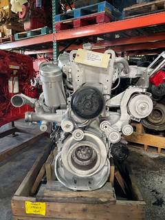 2005 Mercedes-Benz OM460LA Engine