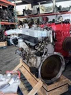 2006 Mercedes-Benz OM460LA Engine