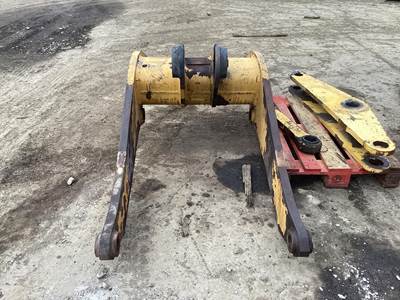 Caterpillar 938G Boom