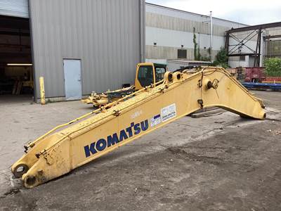 Komatsu PC450LC-8 Boom