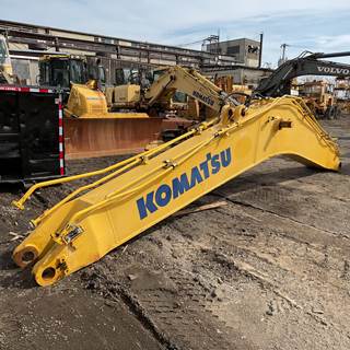 Komatsu PC490LC-11 Boom
