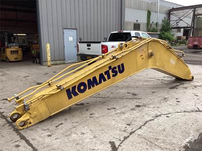 Komatsu PC210LC-11 Boom