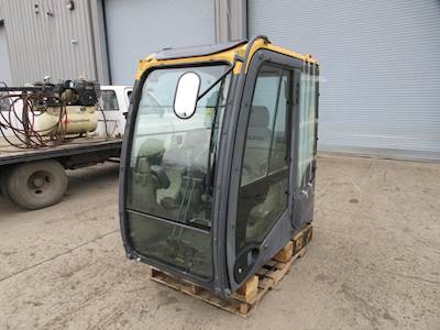 John Deere 4652530XX Cab