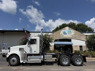 Freightliner Coronado 132 Day Cab Truck - Detroit 500HP, 10 Speed Manual