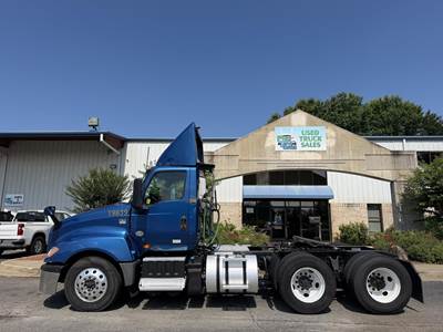International LT Day Cab Truck - Cummins 400HP, 10 Speed Ultrashift Amt