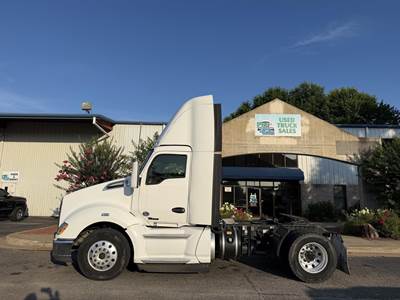 Kenworth T680 Single Axle Day Cab Truck - Cummins 450HP, 10 Speed Smart Advantage Amt
