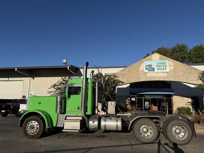 Peterbilt 389 Day Cab Truck - Cummins 525HP, 13 Speed Manual