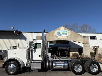 Peterbilt 389 Day Cab Truck - Cummins 565HP, 18 Speed Manual