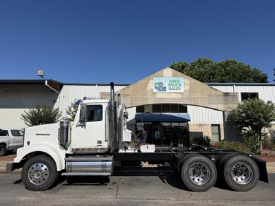 Western Star 4900 Day Cab Truck - Detroit 500HP, 10 Speed Manual