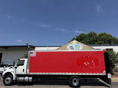 International MV 24 ft Box Truck - 220HP, 6 Speed Allison Hs Automatic, Roll up Door, Liftgate