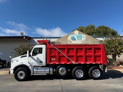 Kenworth T880 Tri Axle Dump Truck - Cummins 500HP, 6 Speed Allison Rds Automatic