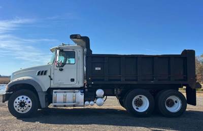 Mack Granite GU713 Dump Truck - MP7 405HP, 6 Speed Allison Rds Automatic