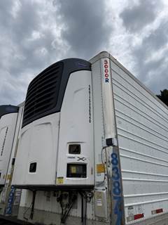UTILITY 3000R 53 ft Reefer Trailer - Sliding Axle, Swing Door, Carrier