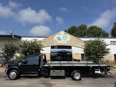 RAM 5500 Single Axle Rollback Tow Truck - Cummins, 360HP, Automatic