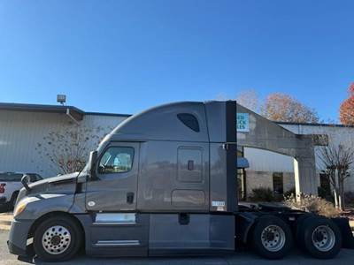 Freightliner Cascadia 126 Sleeper Semi Truck - 70" Raised Roof Sleeper, Detroit 400HP, 12 Speed Dt12 Automatic