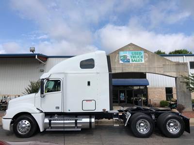 Freightliner Columbia 120 Sleeper Semi Truck - 72" Raised Roof Sleeper, Detroit 500HP, 10 Speed Manual