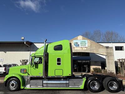 Freightliner Coronado 132 Sleeper Semi Truck - 72" Raised Roof Sleeper, Detroit 500HP, 13 Speed Manual