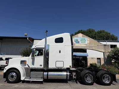 Freightliner Coronado 132 Sleeper Semi Truck - 70" Raised Roof Sleeper, Detroit 500HP, 13 Speed Manual