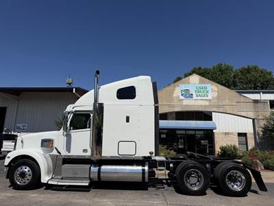 Freightliner Coronado 132 Sleeper Semi Truck - 70" Raised Roof Sleeper, Detroit 500HP, 13 Speed Manual