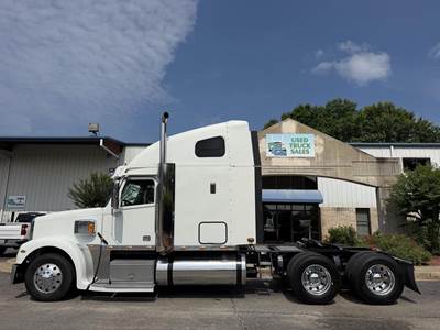 Freightliner Coronado 132 Sleeper Semi Truck - 70" Raised Roof Sleeper, Detroit 500HP, 13 Speed Manual