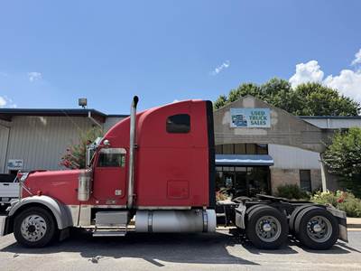 Freightliner FLD132 Classic XL Sleeper Semi Truck - 70" Raised Roof Sleeper, Cummins 500HP, 13 Speed Manual
