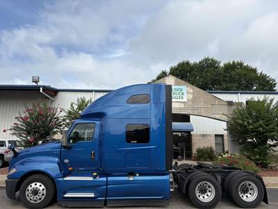 International LT Sleeper Semi Truck - 73" Raised Roof Sleeper, Cummins 450HP, 12 Speed Endurant Amt