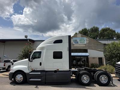 International LT Sleeper Semi Truck - 70" Raised Roof Sleeper, Cummins 450HP, Amt