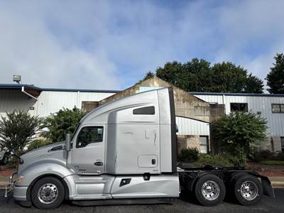 Kenworth T680 Sleeper Semi Truck - 76" Raised Roof Sleeper, Cummins 400HP, 10 Speed Manual