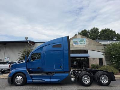 Kenworth T680 Sleeper Semi Truck - 76" Raised Roof Sleeper, Paccar 455HP, 12 Speed Automatic