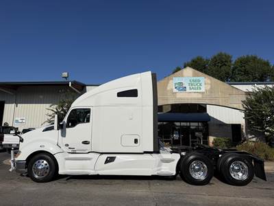 Kenworth T680 Sleeper Semi Truck - 72" Raised Roof Sleeper, Paccar 455HP, 12 Speed Amt