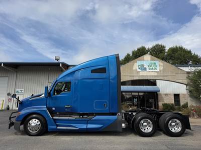 Kenworth T680 Sleeper Semi Truck - 76" Raised Roof Sleeper, Paccar 455HP, 12 Speed Automatic