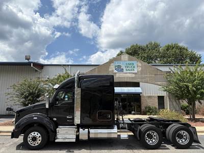 Kenworth T880 Sleeper Semi Truck - 76" Mid Roof Sleeper, Cummins 450HP, 12 Speed Endurant Automatic