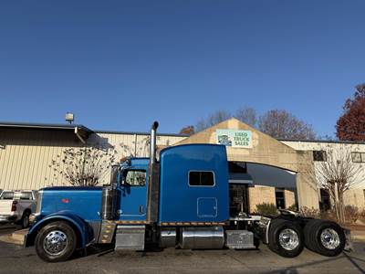 Peterbilt 389 Sleeper Semi Truck - Mid Roof Sleeper, Cummins 565HP, 18 Speed Manual