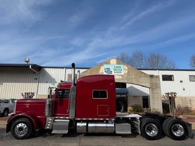 Peterbilt 389 Sleeper Semi Truck - Mid Roof Sleeper, Cummins 565HP, 18 Speed Manual