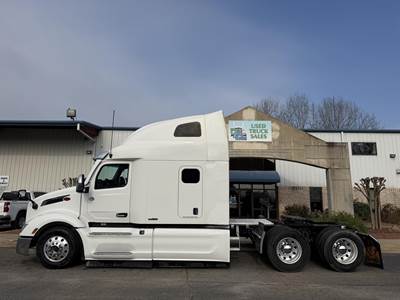 Peterbilt 579 Sleeper Semi Truck - 80" Raised Roof Sleeper, Cummins, Amt