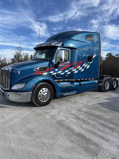 Peterbilt 579 Sleeper Semi Truck - Raised Roof Sleeper, Cummins 500HP, 12 Speed Endurant Amt