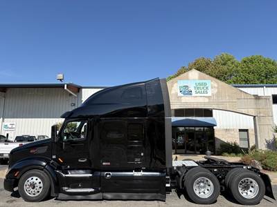 Peterbilt 579 Sleeper Semi Truck - 70" Raised Roof Sleeper, Cummins 450HP, 12 Speed Endurant Amt