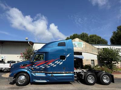Peterbilt 579 Sleeper Semi Truck - Raised Roof Sleeper, Cummins 500HP, 12 Speed Endurant Amt