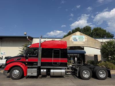 Peterbilt 579 Sleeper Semi Truck - 80" Mid Roof Sleeper, Cummins 450HP, 10 Speed Manual