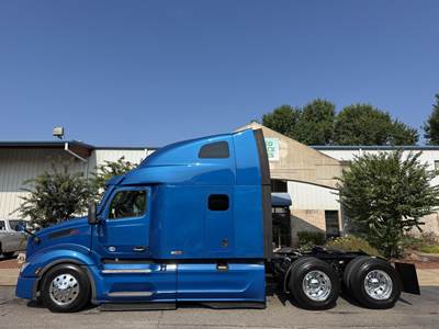 Peterbilt 579 Sleeper Semi Truck - 76" Raised Roof Sleeper, Cummins 450HP, 12 Speed Endurant Amt