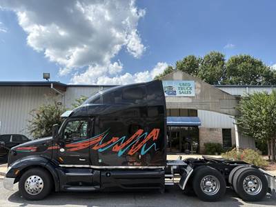 Peterbilt 579 Sleeper Semi Truck - 80" Raised Roof Sleeper, Paccar 510HP, 12 Speed Amt