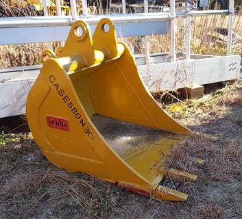 Teran Backhoe 30" Digging Bucket