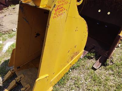 Chikara 24" Digging Bucket for EX 120, Deere 120