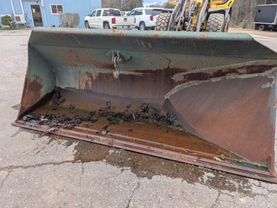 416 JRB Coupler Side Dump Bucket